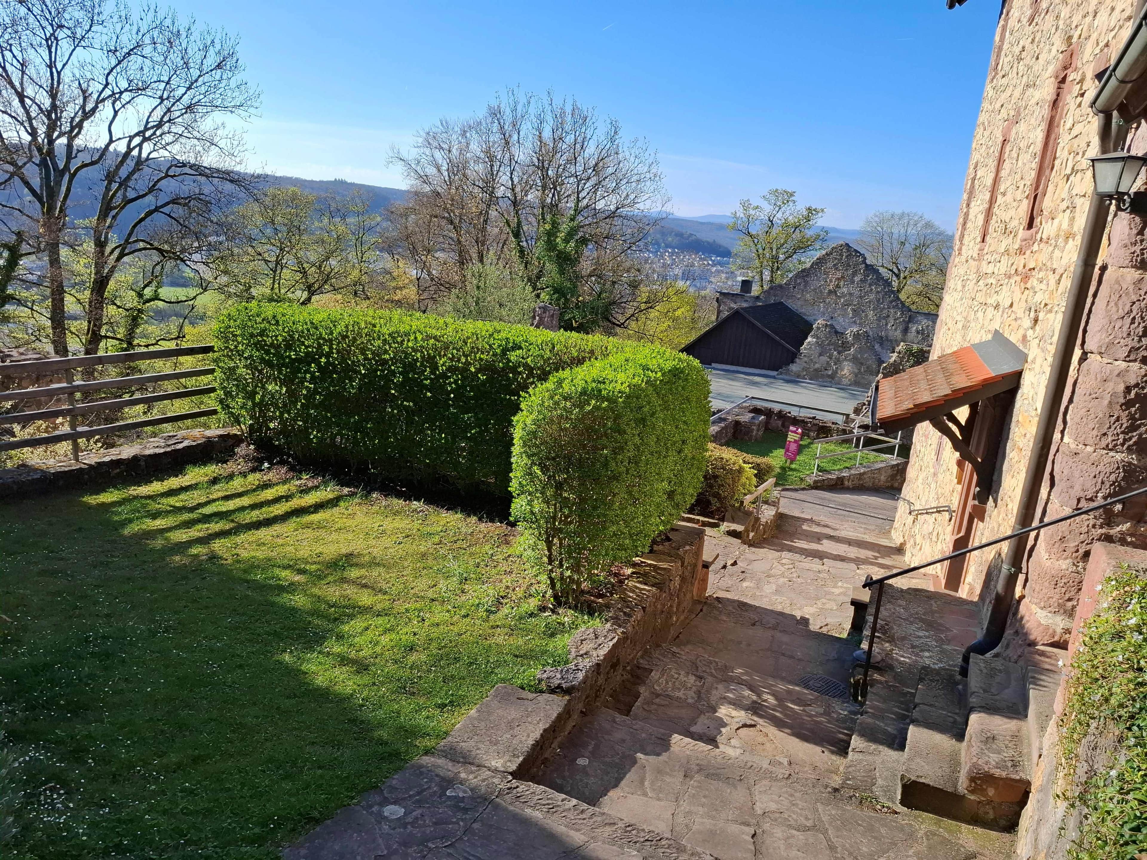 Freifläche vor Standesamt-7.jpg