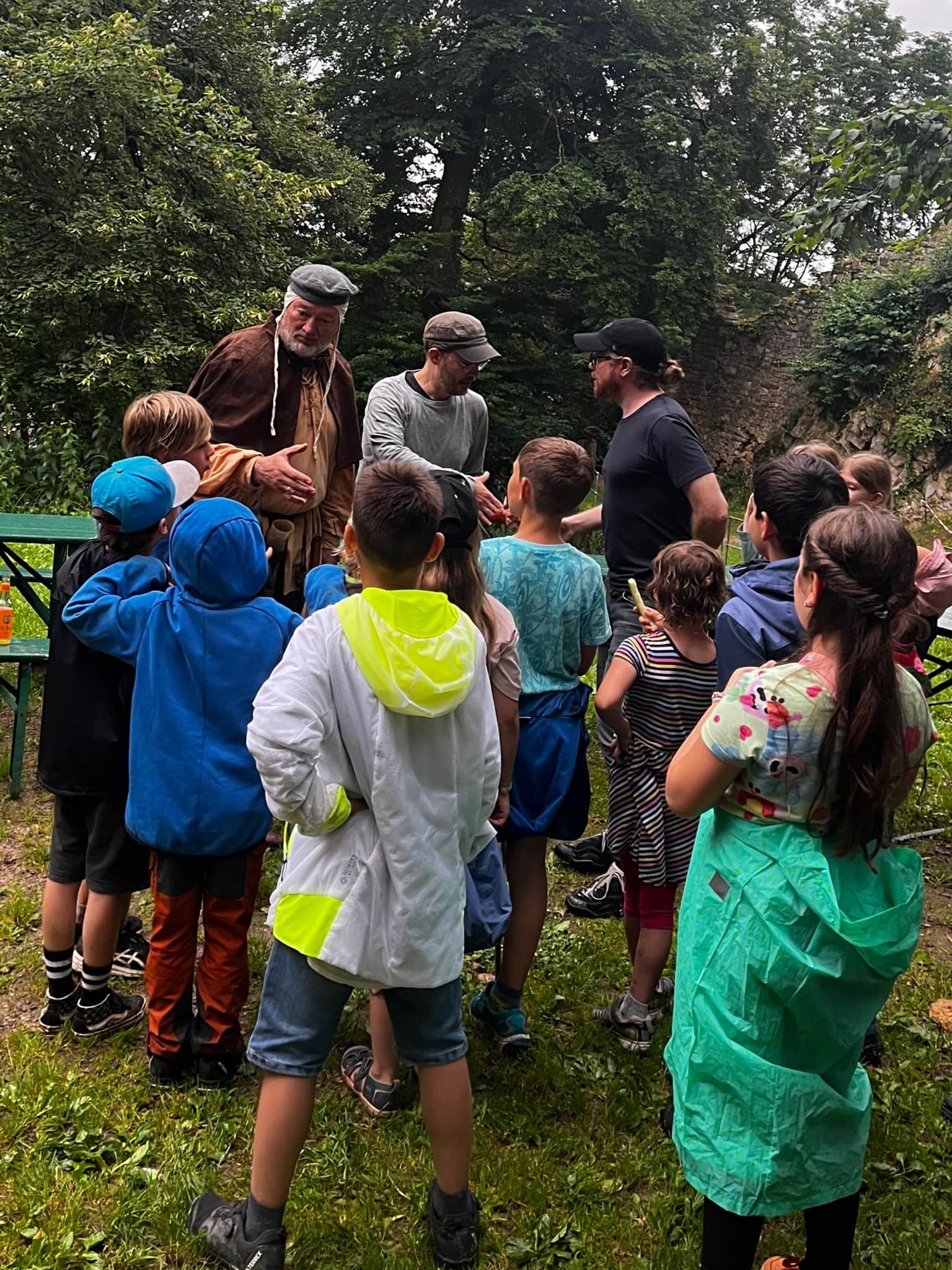 Verabschiedung mit dem Friedensgruß