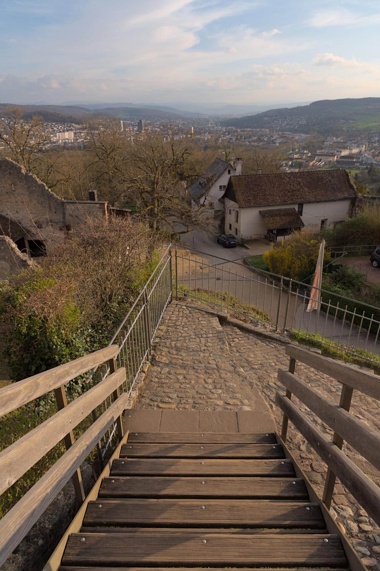 Treppe vor der "Wegezoll" - Station